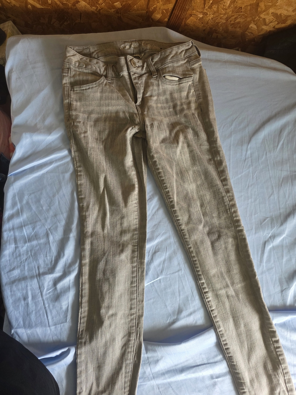 American Eagle Outfitters Girls Tan Jeans